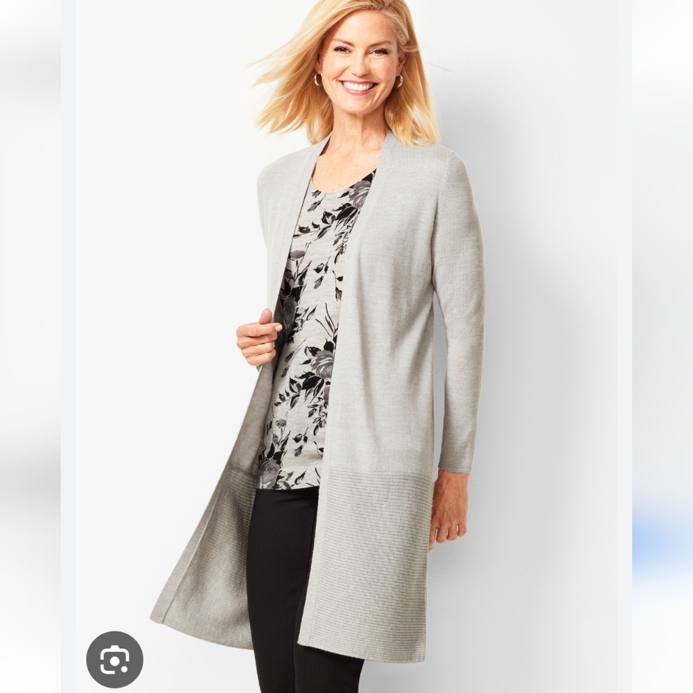 Like New Talbots 100% Merino Wool Light Gray Open Long Cardigan